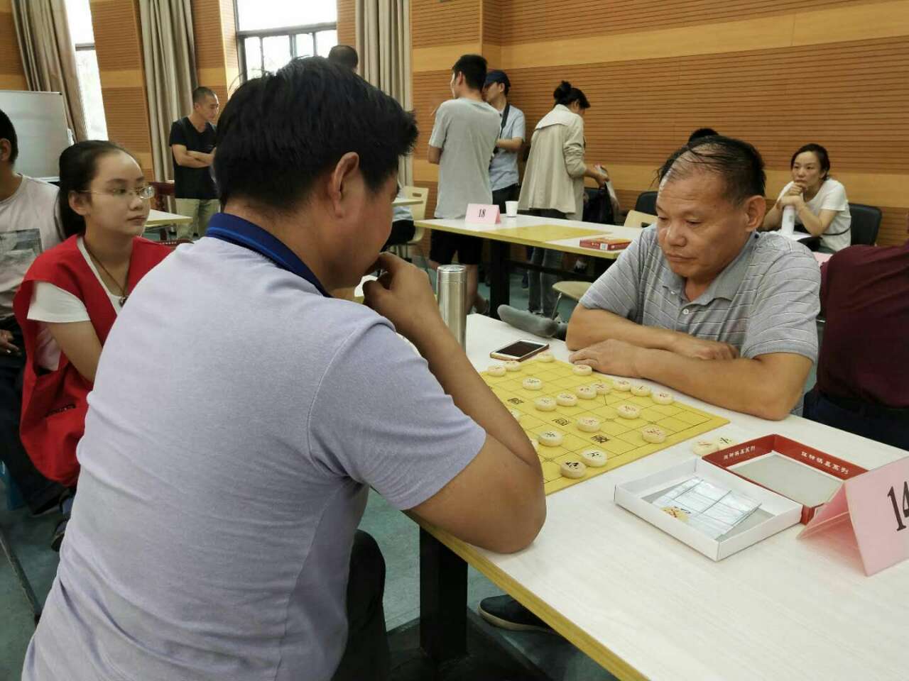 靖江残疾人联合会举行第七届残疾人象棋比赛